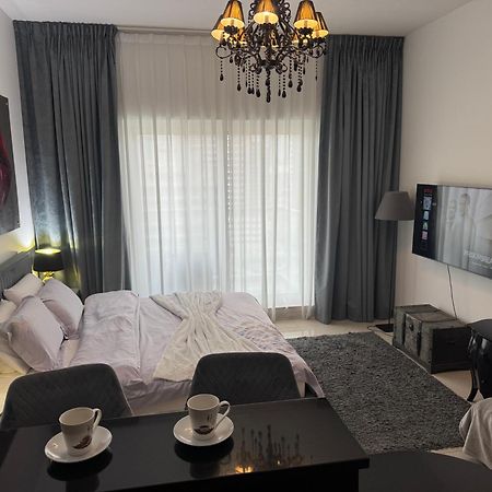 Great View, Dubai Sportcity, Parking Included, Nice Apartments المظهر الخارجي الصورة