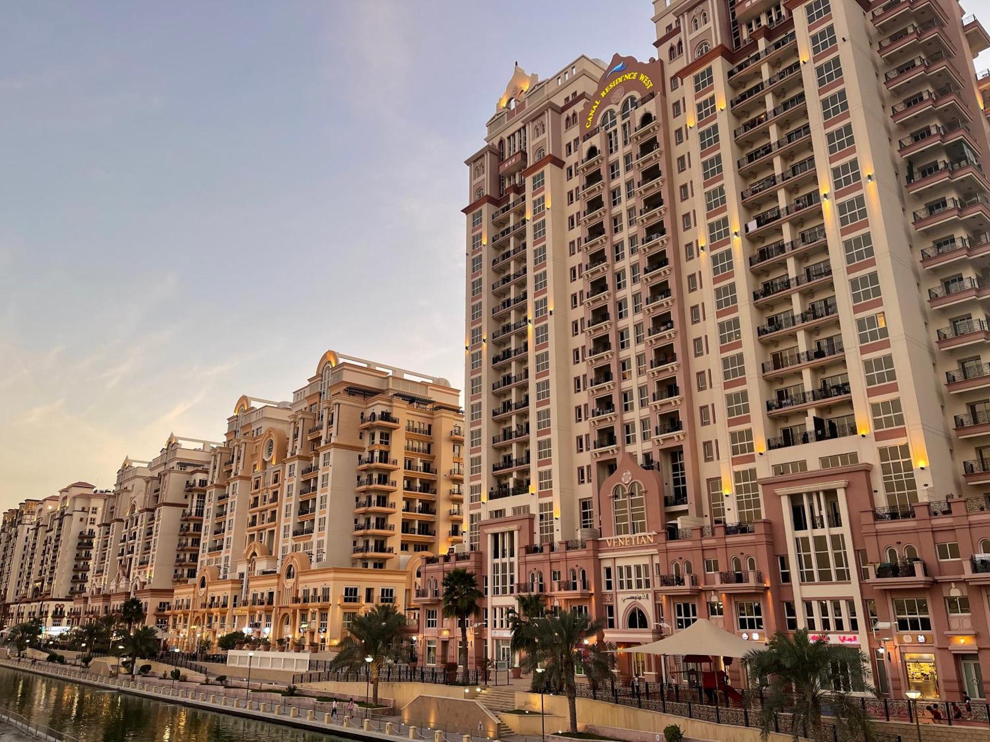 Great View, Dubai Sportcity, Parking Included, Nice Apartments المظهر الخارجي الصورة
