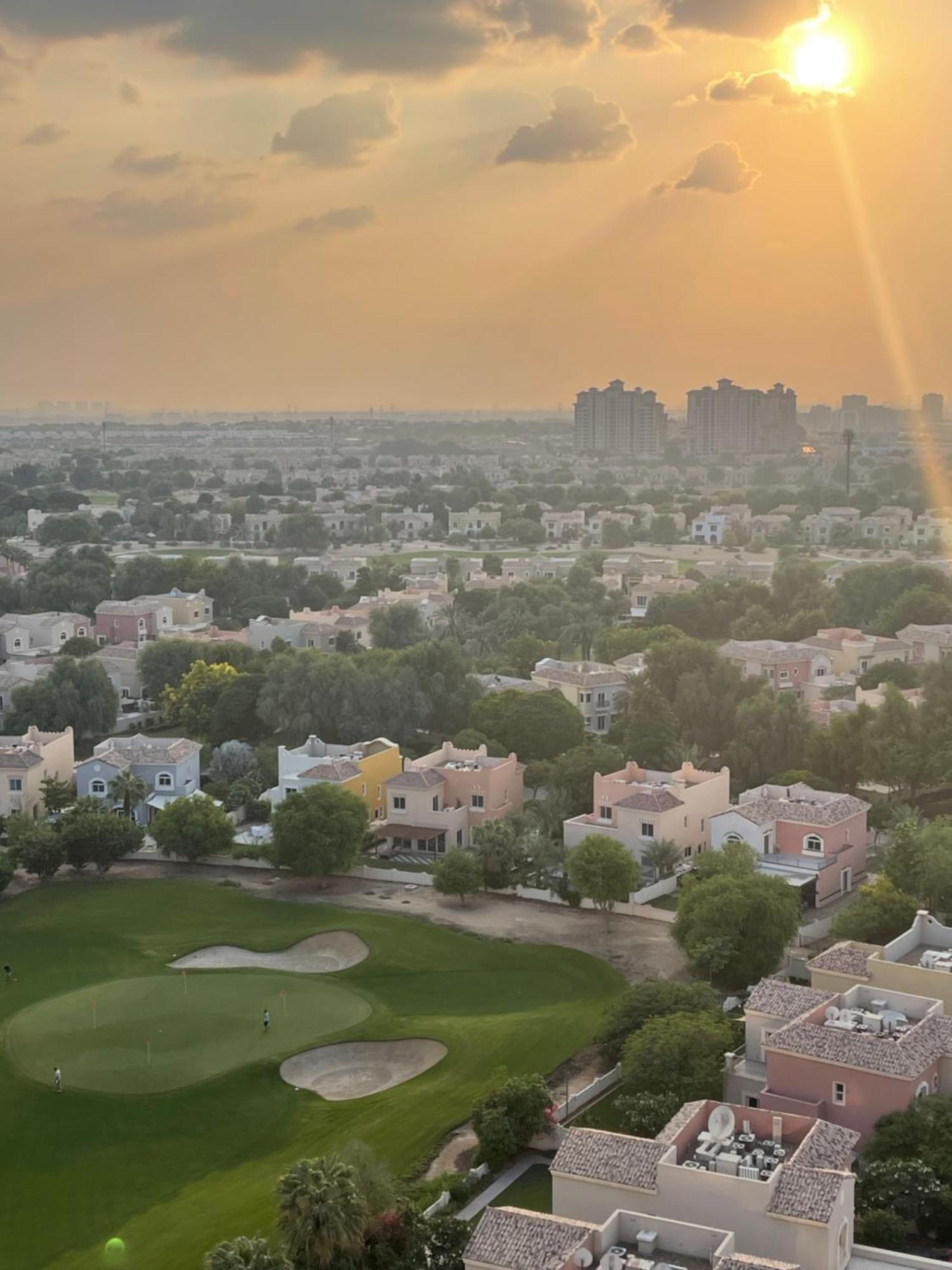 Great View, Dubai Sportcity, Parking Included, Nice Apartments المظهر الخارجي الصورة