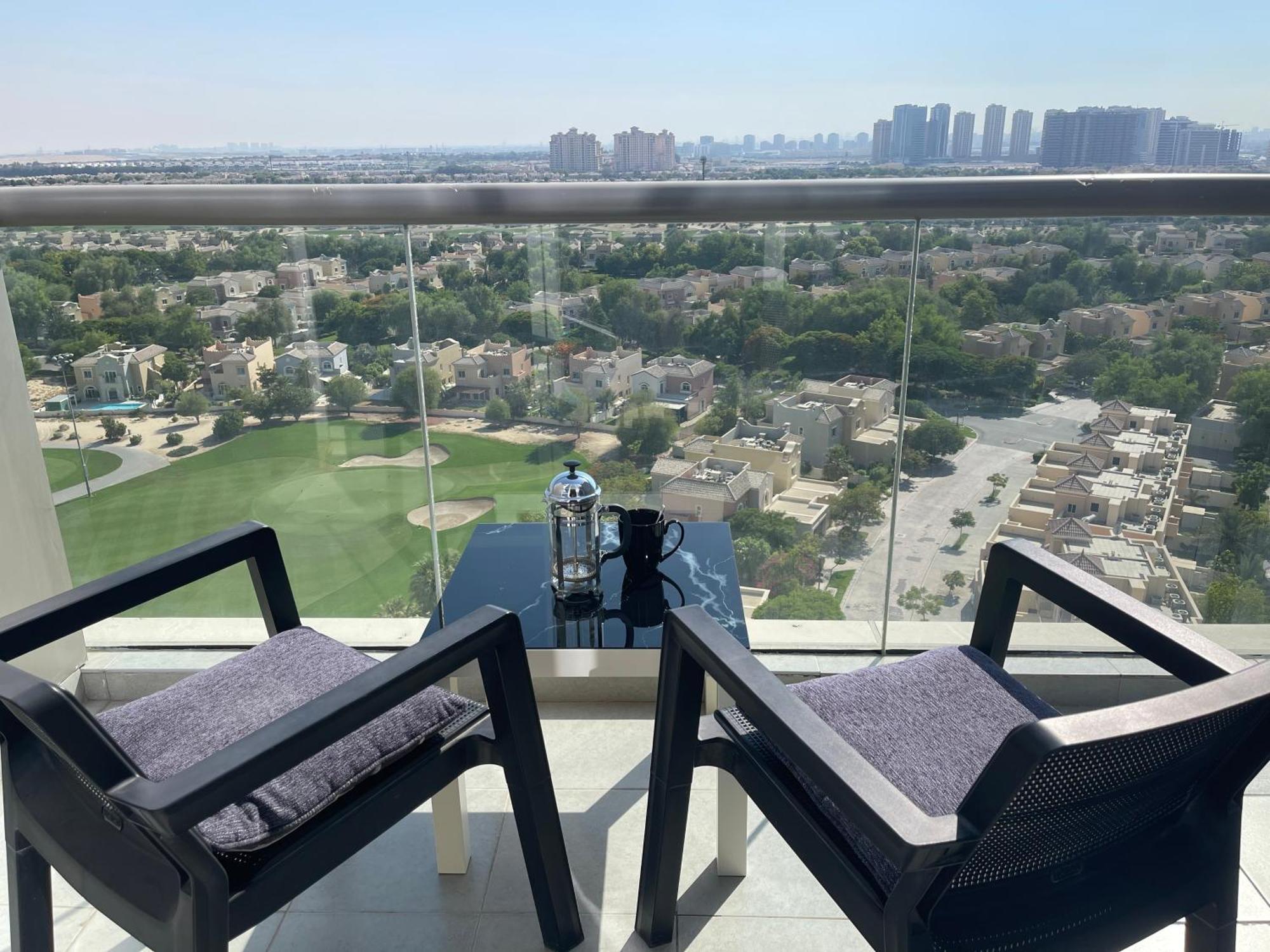 Great View, Dubai Sportcity, Parking Included, Nice Apartments المظهر الخارجي الصورة